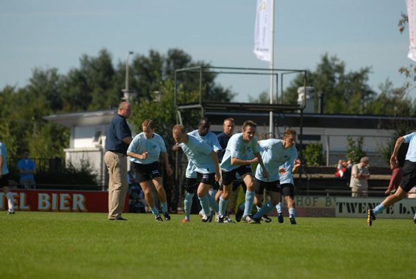 Comp.06-07 009