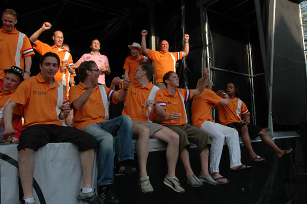 Kamp. 06 (3) 106
