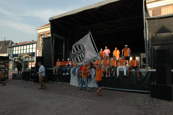 Kamp. 06 (3) 111