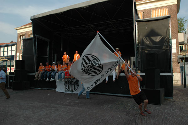 Kamp. 06 (3) 112