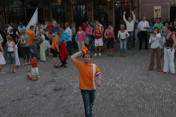 Kamp. 06 (3) 138
