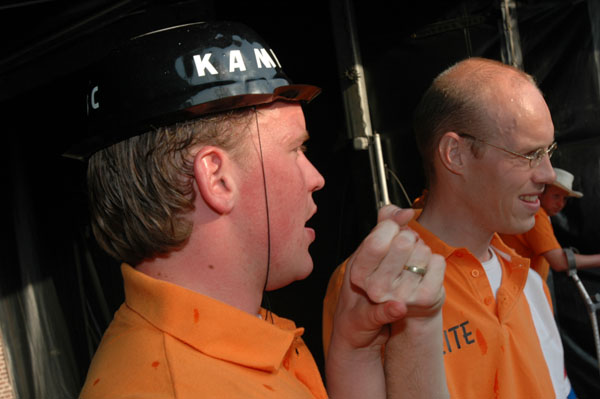 Kamp. 06 (3) 142