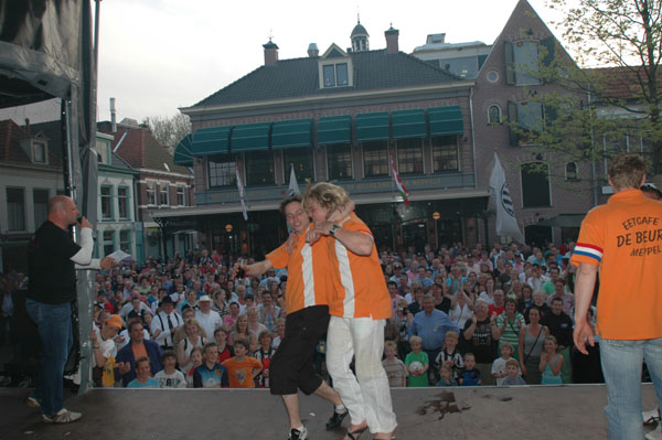 Kamp. 06 (3) 241