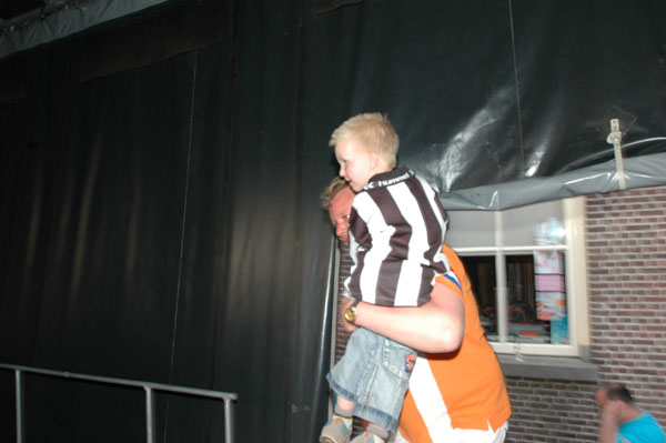 Kamp. 06 (3) 284