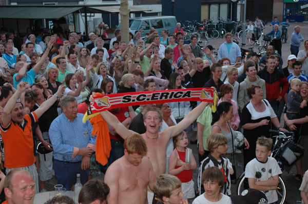 Kamp. 06 (3) 353