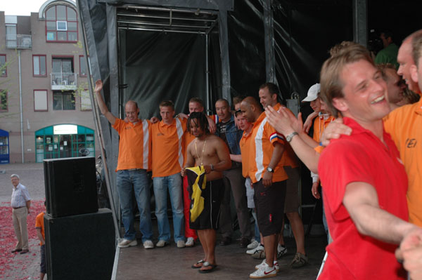 Kamp. 06 (3) 357