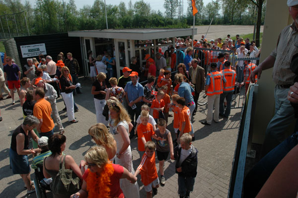 MSC-Kamp. 165