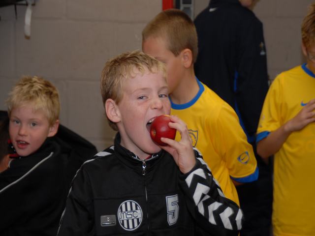 knvb 195