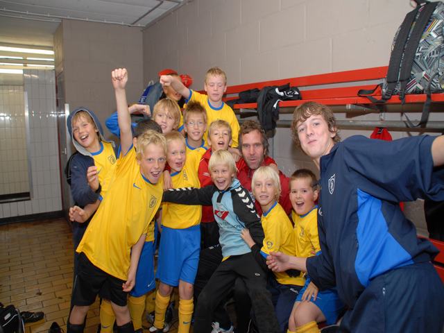 knvb 208
