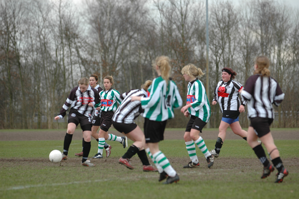 DA 2-Genemuiden 1 0-4 001kopie
