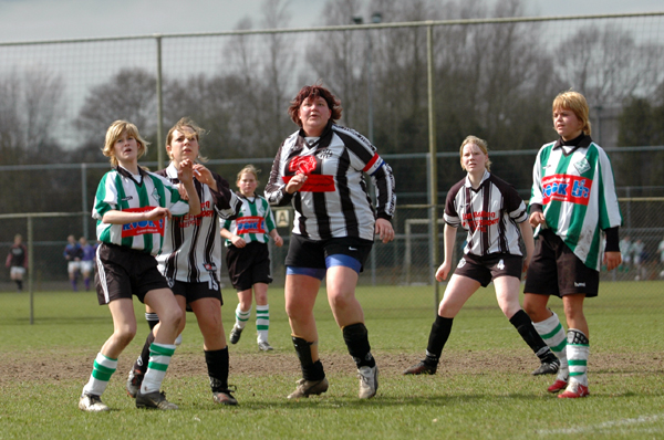 DA 2-Genemuiden 1 0-4 070kopie
