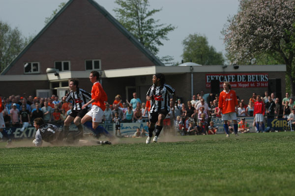 Kamp. 06 013