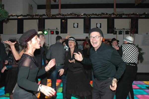 Feestavond MSC dec.05 300 filteredkopie