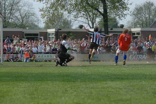 Kamp. 06 054