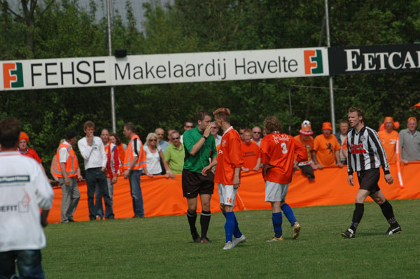 Kamp. 06 082