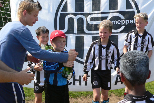 F2kampioen37