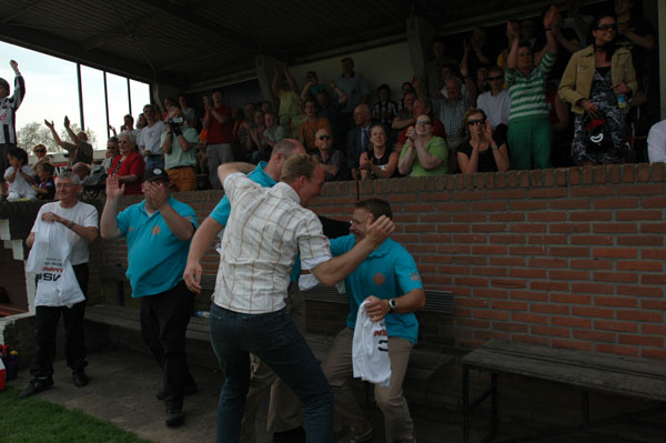 Kamp. 06 165