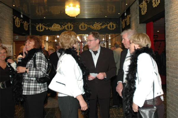 Revue ''Zo zwart wit kan het ook'' MSC 95 jaar 059 filtered