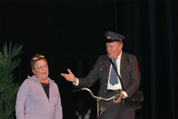 Revue ''Zo zwart wit kan het ook'' MSC 95 jaar (2) 038 filtered