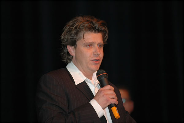 Revue ''Zo zwart wit kan het ook'' MSC 95 jaar (2) 058 filtered