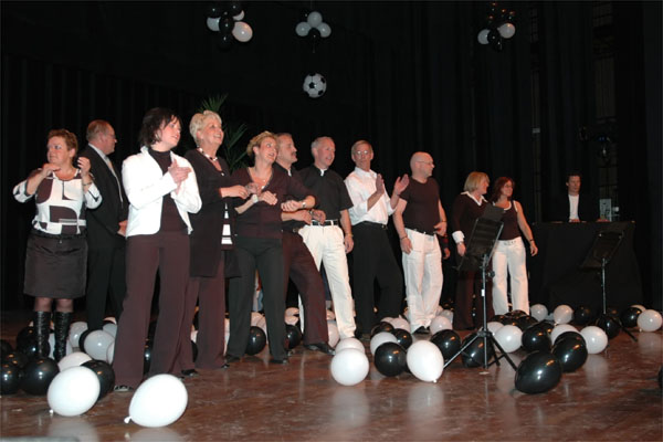 Revue ''Zo zwart wit kan het ook'' MSC 95 jaar (2) 080 filtered
