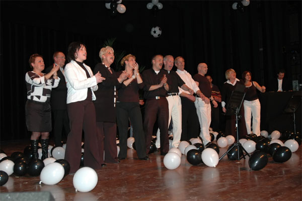 Revue ''Zo zwart wit kan het ook'' MSC 95 jaar (2) 081 filtered