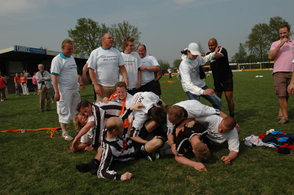Kamp. 06 305