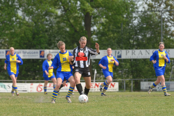 Dames 1 Kamp. 066
