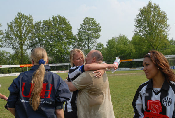 Dames 1 Kamp. 111