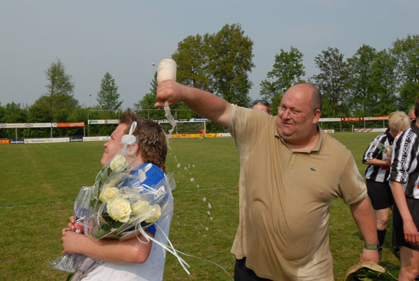 Dames 1 Kamp. 131