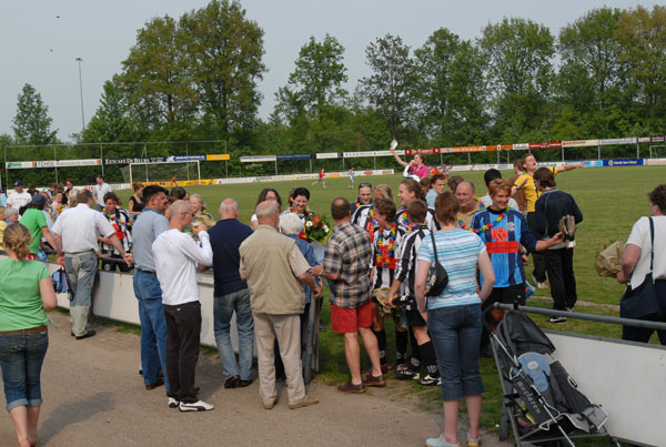 Dames 1 Kamp. 170